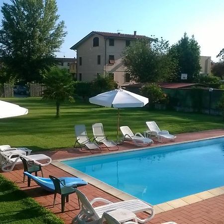 B&B Il Casale Di Nanni Lucca Ngoại thất bức ảnh