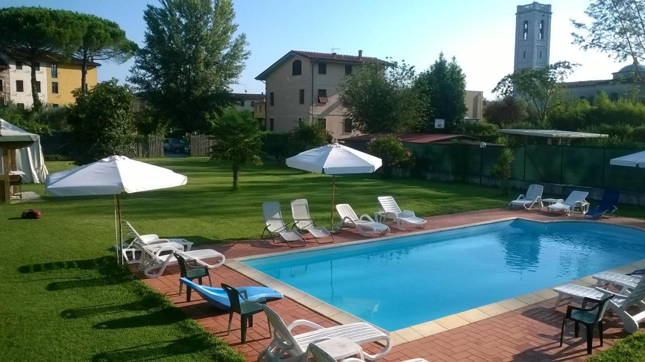 B&B Il Casale Di Nanni Lucca Ngoại thất bức ảnh